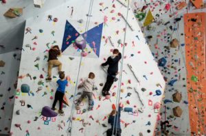 kids in winter sports climbing class